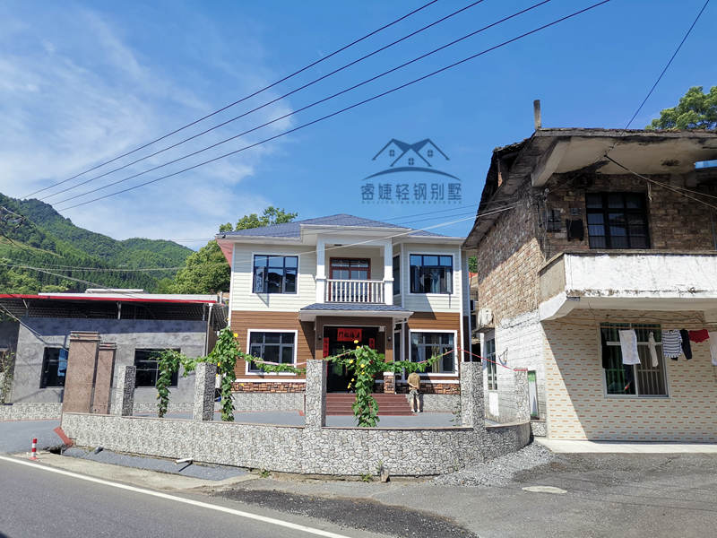 裝配式輕鋼結(jié)構(gòu)房屋為什么越來(lái)越容易被大眾接受(圖1) 裝配式輕鋼結(jié)構(gòu)房屋為什么越來(lái)越容易被大眾接受(圖1)