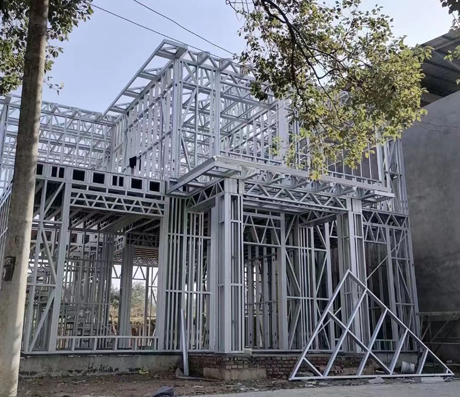建造一套200平方米輕鋼別墅需要多少天完成？